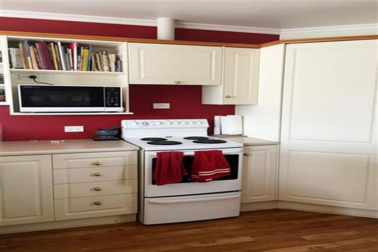 Photo of property in 63 Mclauchlan Street, Springlands, Blenheim, 7201