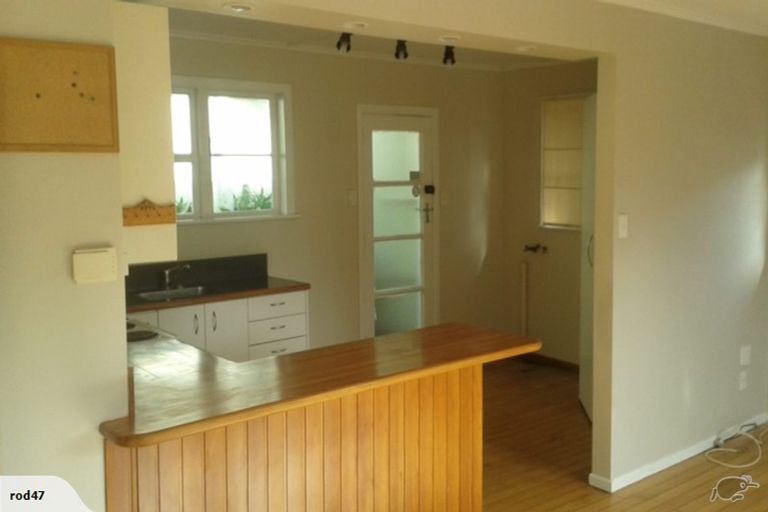 Photo of property in 9 Rimu Road, Kelburn, Wellington, 6012