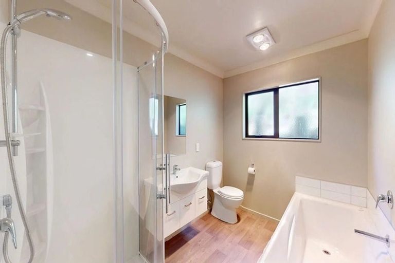 Photo of property in 27 Moonsail Drive, Whitby, Porirua, 5024