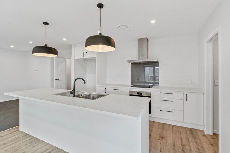 Photo of property in 22a Huia Street, Waikanae, 5036