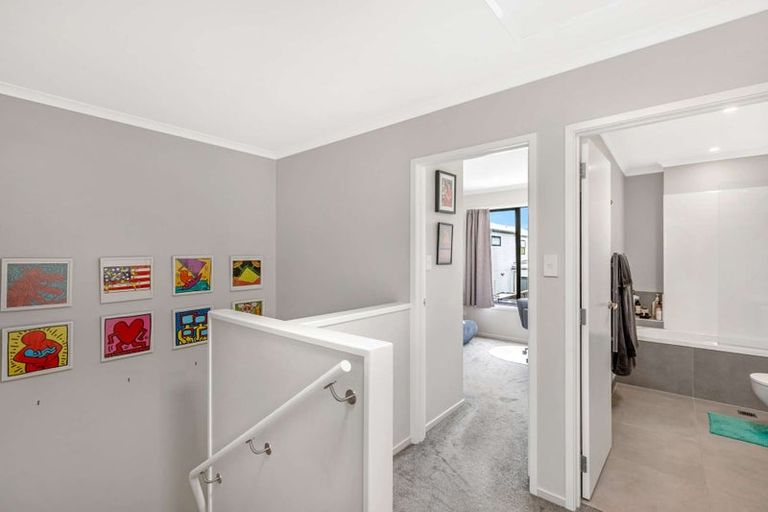 Photo of property in 11 Wai Place, Westgate, Auckland, 0614