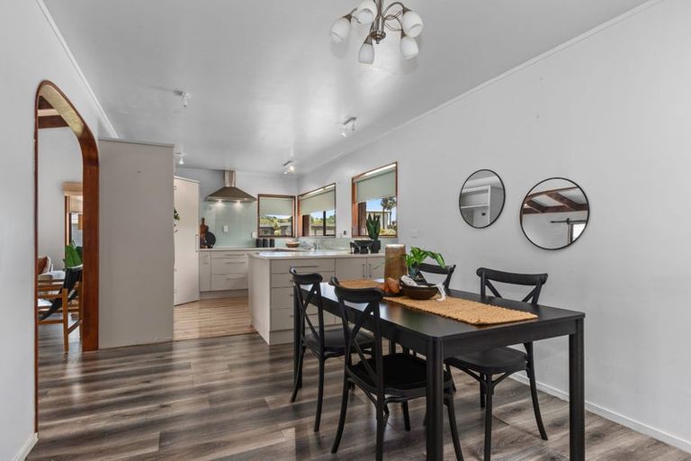 Photo of property in 21 Kotare Crescent, Maunu, Whangarei, 0110