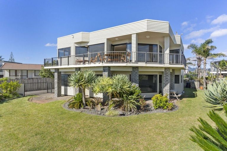 Photo of property in 111a Esplanade Drive, Whangamata, 3620