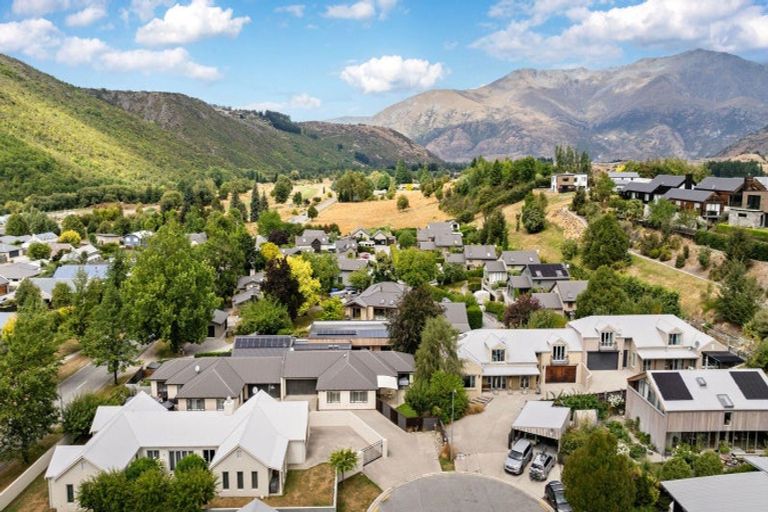 Photo of property in 1/9 Helms Court, Arrowtown, 9302