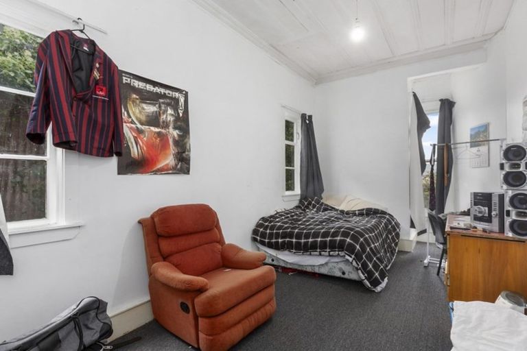 Photo of property in 132 Queen Street, North Dunedin, Dunedin, 9016