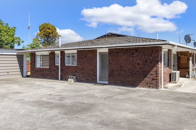 Photo of property in 4/4 Princes Street, Levin, 5510
