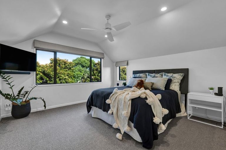 Photo of property in 5-7 Adam Lile Drive, Highlands Park, New Plymouth, 4312