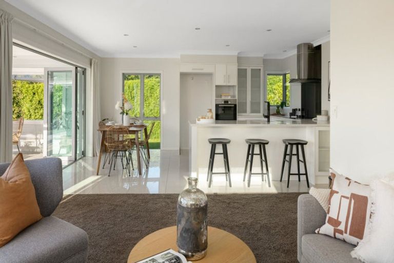 Photo of property in 202 Ranginui Road, Welcome Bay, Tauranga, 3175