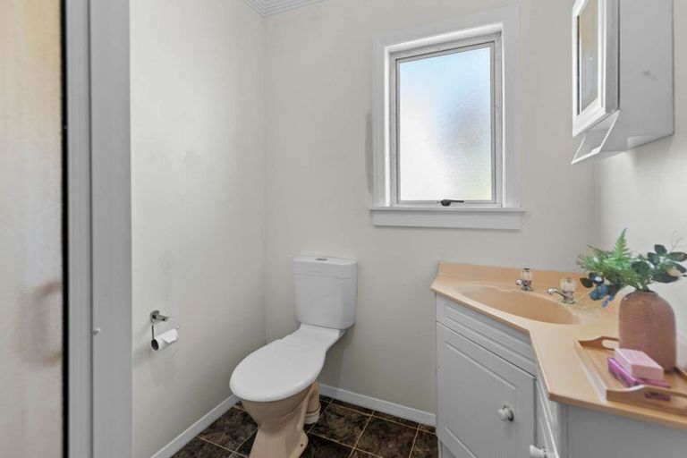 Photo of property in 83 Puriri Street, Gonville, Whanganui, 4501