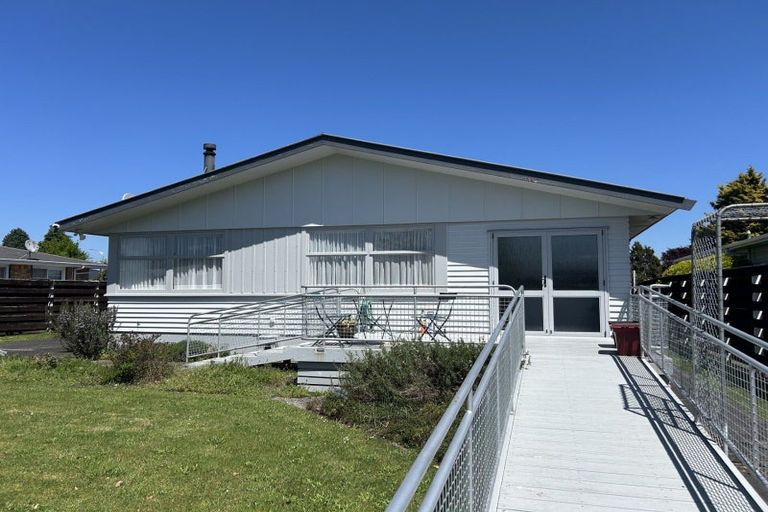 Photo of property in 4 Pohutukawa Drive, Tokoroa, 3420