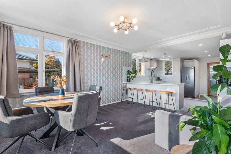 Photo of property in 80 Gladstone Road North, Mosgiel, 9024