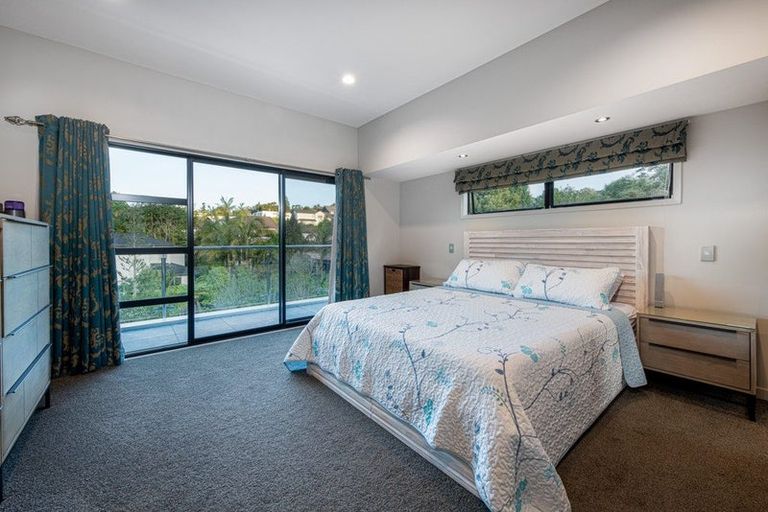 Photo of property in 16 Kahikatea Close, Campbells Bay, Auckland, 0630