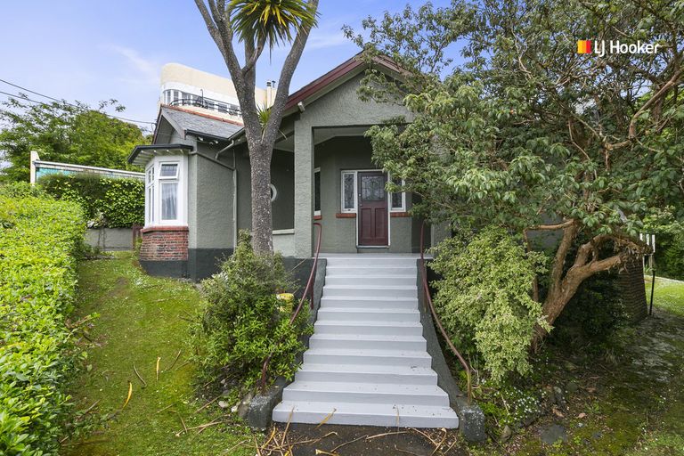 Photo of property in 69 Warrender Street, North Dunedin, Dunedin, 9016