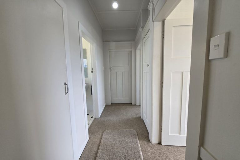 Photo of property in 1 Barretts Way, Miramar, Wellington, 6022