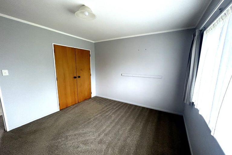 Photo of property in 2 Delta Place, Milson, Palmerston North, 4414