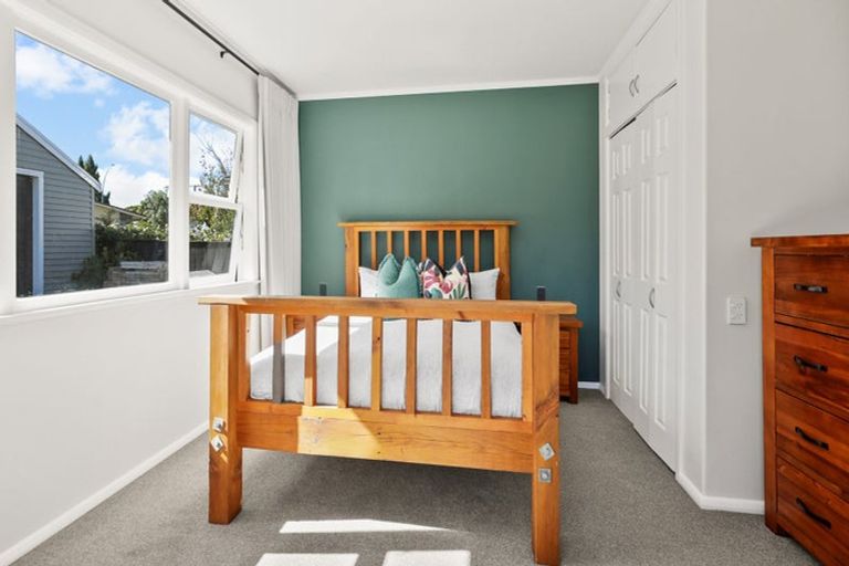 Photo of property in 8 Saint Winifreds Avenue, Hamilton East, Hamilton, 3216