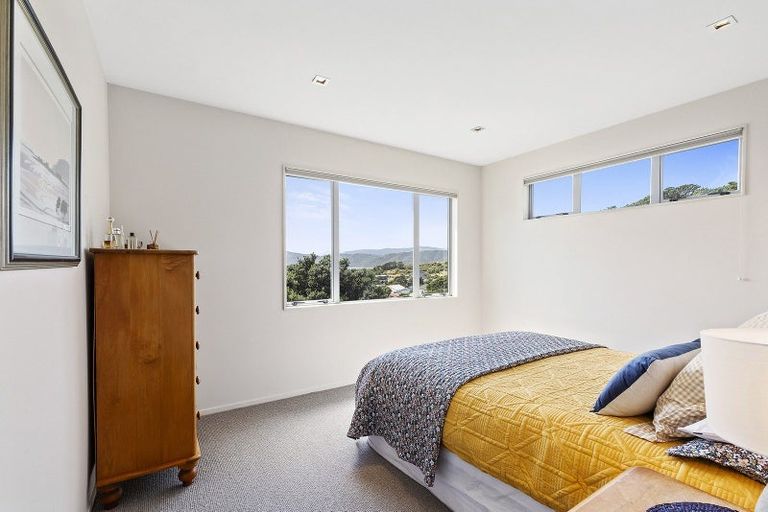 Photo of property in 4 Pinnacle Street, Seatoun, Wellington, 6022