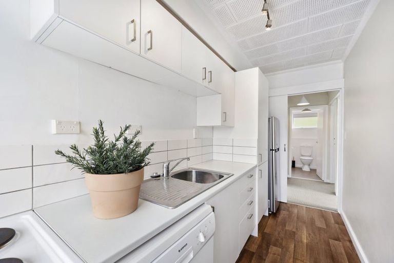 Photo of property in 31/125 Grant Road, Thorndon, Wellington, 6011