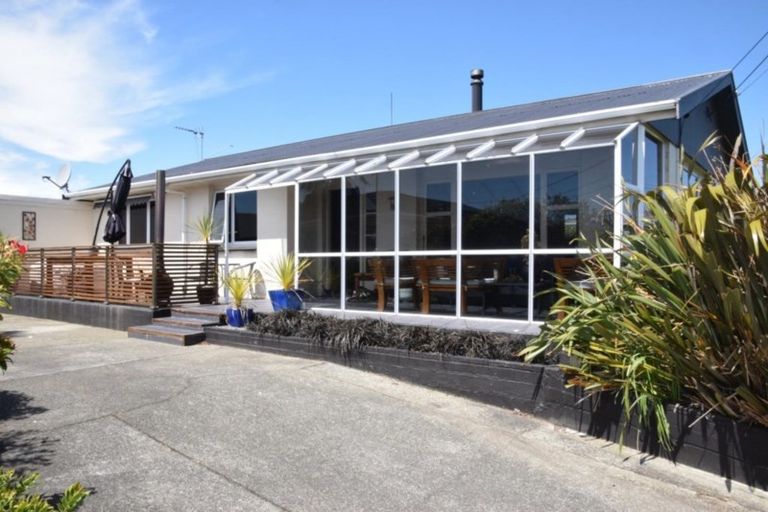 Photo of property in 41 Edinburgh Crescent, Waikiwi, Invercargill, 9810