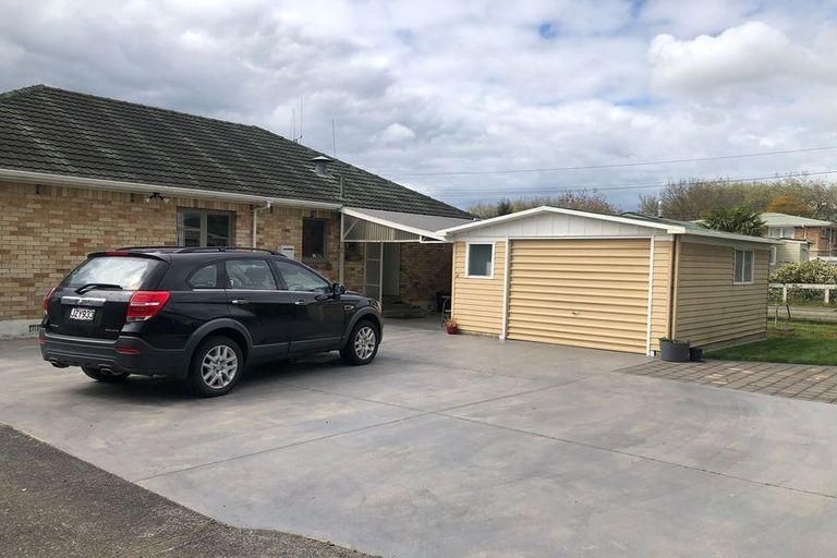 Photo of property in 9 Garnett Avenue, Forest Lake, Hamilton, 3200