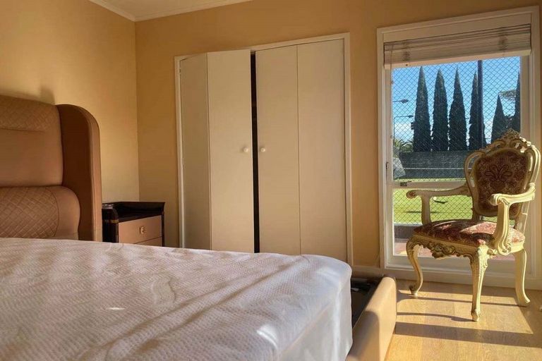 Photo of property in 184 Kohimarama Road, Kohimarama, Auckland, 1071