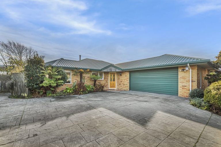 Photo of property in 6 Iroquois Place, Wigram, Christchurch, 8042