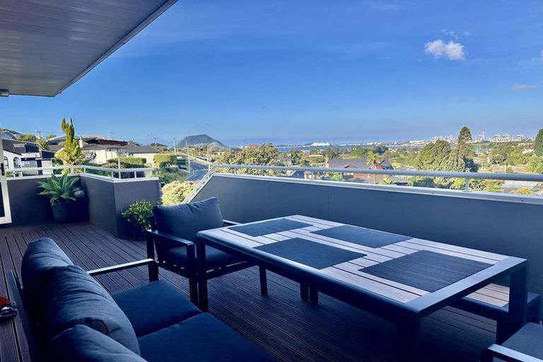 Photo of property in 42 Whitaker Street, Otumoetai, Tauranga, 3110