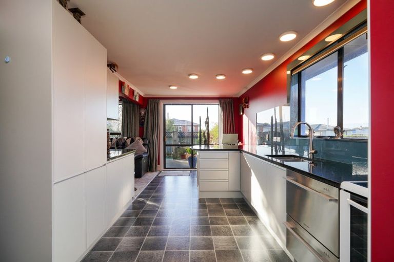 Photo of property in 11 Lothian Crescent, Strathern, Invercargill, 9812