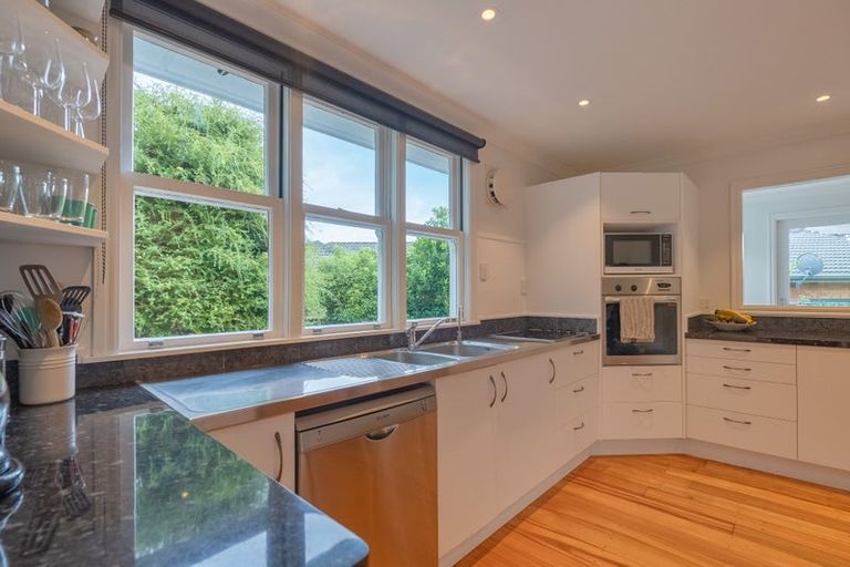 Photo of property in 2 Kohekohe Road, Waikanae, 5036