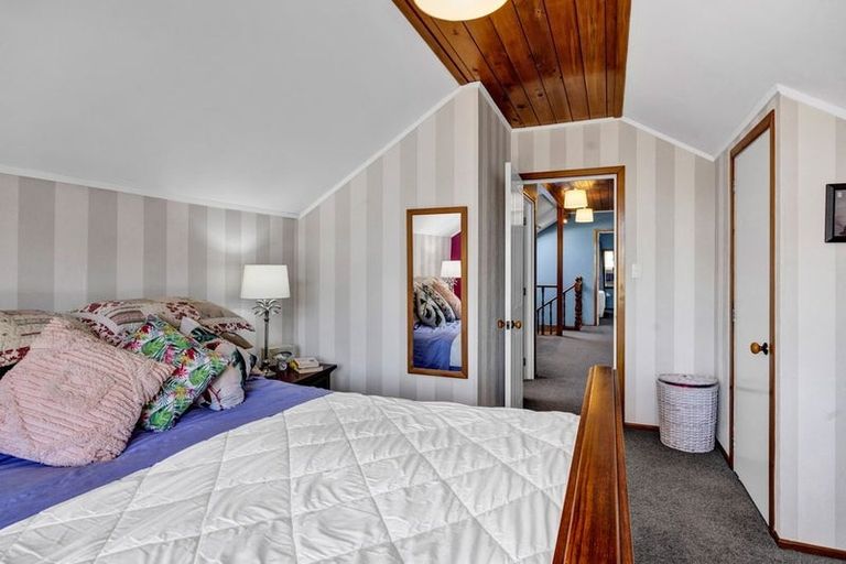 Photo of property in 70 Collins Street, Hawera, 4610