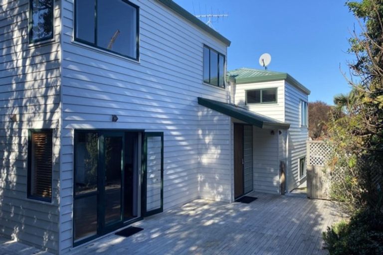Photo of property in 12b Ngataringa Road, Devonport, Auckland, 0624