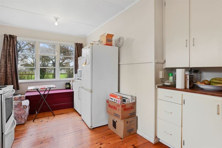 Photo of property in 1/13 Pitcairn Crescent, Bryndwr, Christchurch, 8053