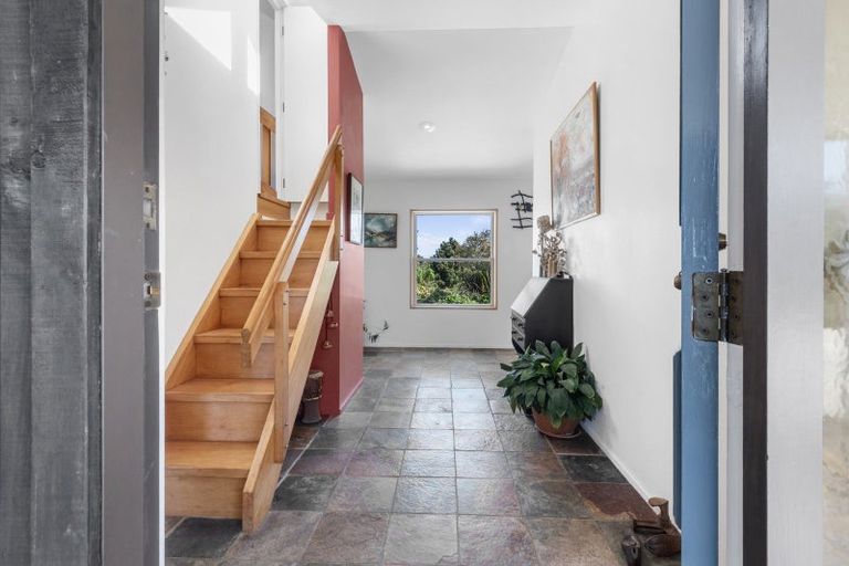 Photo of property in 96 Franklin Road, Parua Bay, 0192