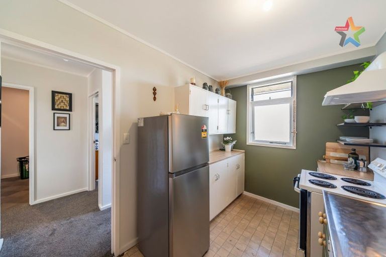 Photo of property in 10/41 Barber Grove, Moera, Lower Hutt, 5010