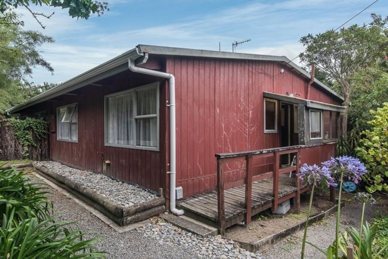 Photo of property in 99a Ruahine Street, Paraparaumu, 5032