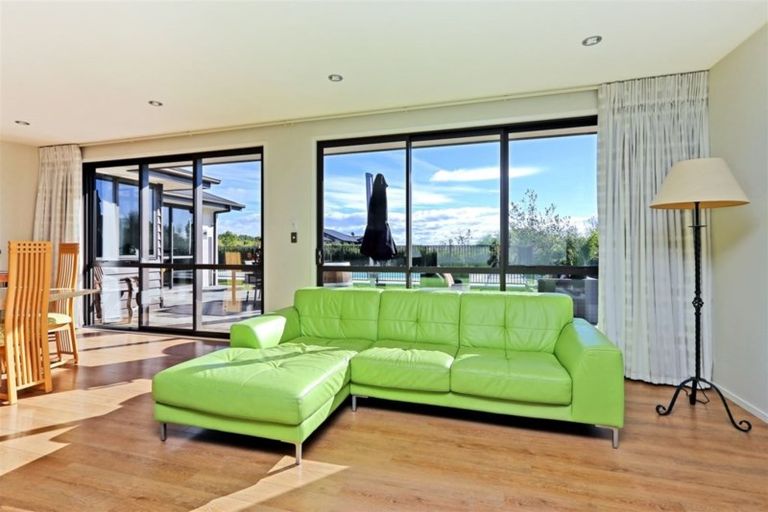 Photo of property in 4 Kempton Park Lane, Havelock North, 4130