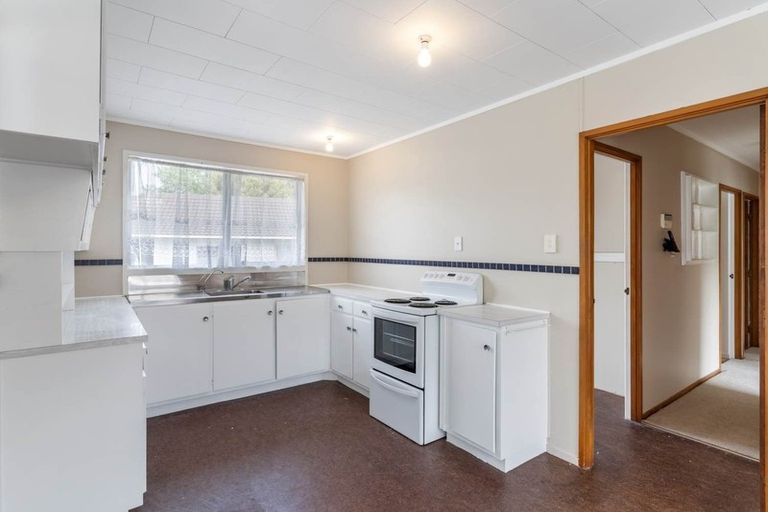 Photo of property in 22 Rowandale Avenue, Manurewa, Auckland, 2102