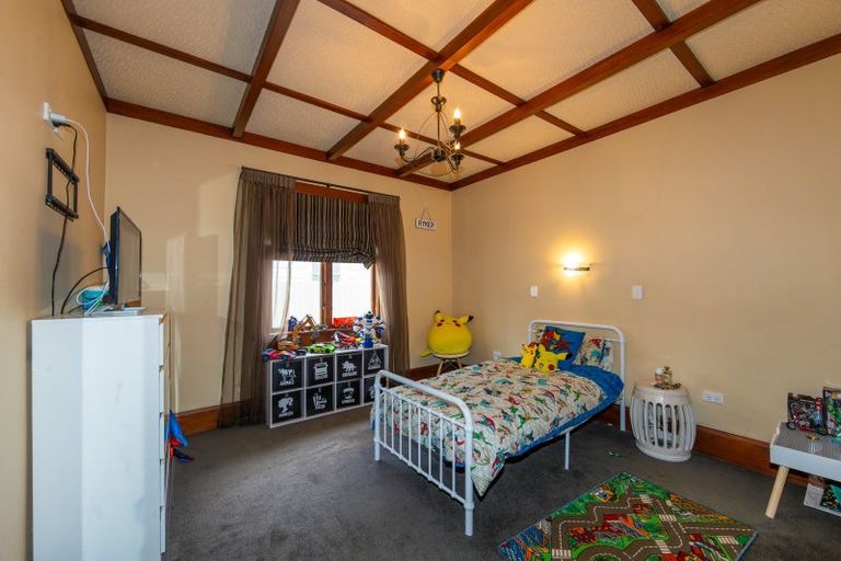 Photo of property in 15 Latham Street, Napier South, Napier, 4110