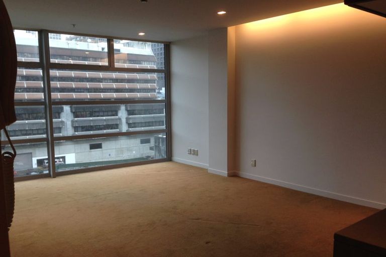 Photo of property in 9 Chews Lane, Wellington Central, Wellington, 6011