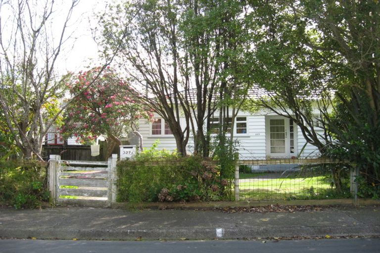 Photo of property in 327 Riverside Drive North, Waterloo, Lower Hutt, 5011