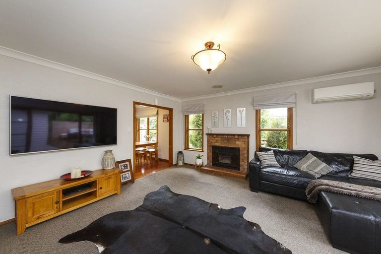 Photo of property in 67 Keeling Street, West End, Palmerston North, 4412