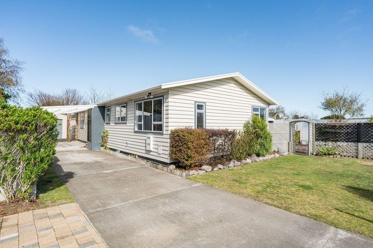 Photo of property in 84 Invergarry Road, Hilltop, Taupo, 3330