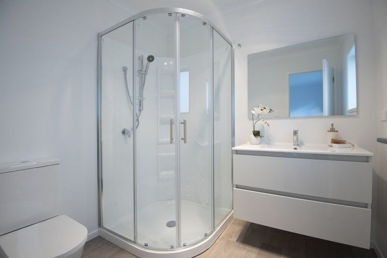 Photo of property in 17 Royal St Annes Drive, Te Kamo, Whangarei, 0112