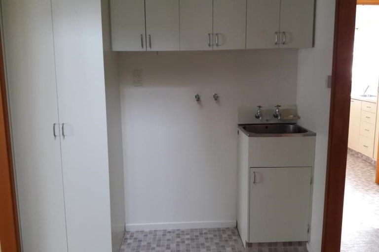 Photo of property in St Davids Flats, 5/30 High Street, Leeston, 7632