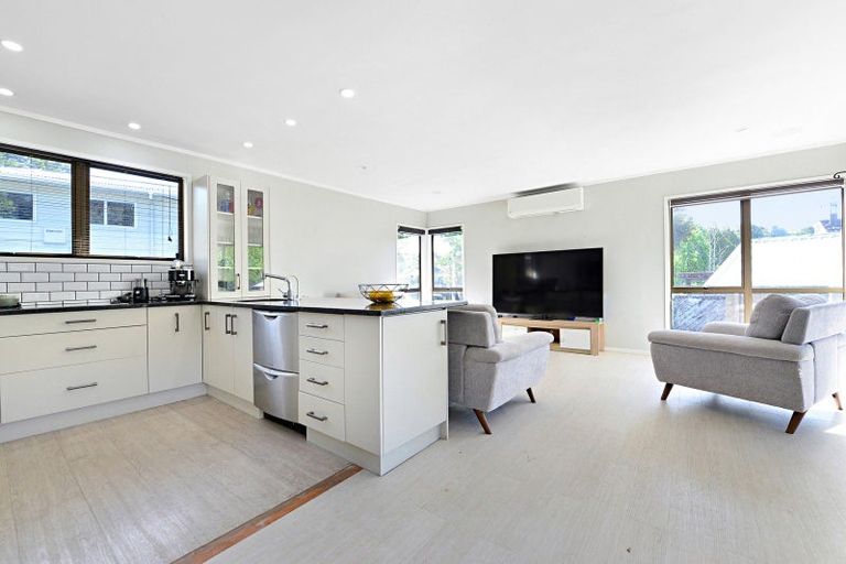 Photo of property in 11 Matipo Crescent, Pukete, Hamilton, 3200