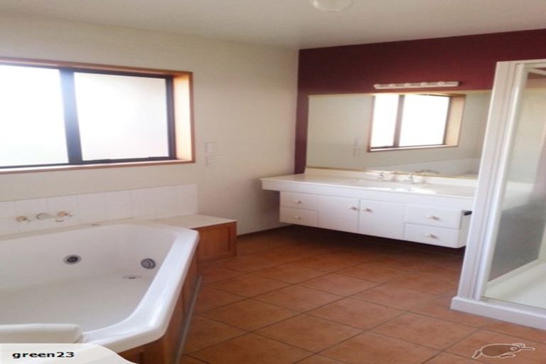 Photo of property in 67 Broadhaven Avenue, Parklands, Christchurch, 8083