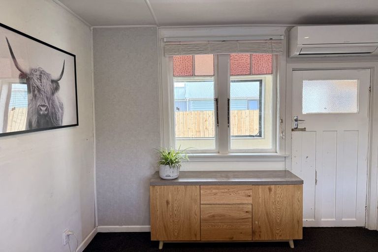 Photo of property in 63 Elles Road, Otautau, 9610