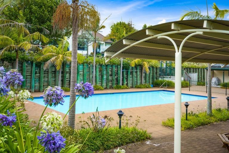 Photo of property in 22 Cascaden Road, Gulf Harbour, Whangaparaoa, 0930