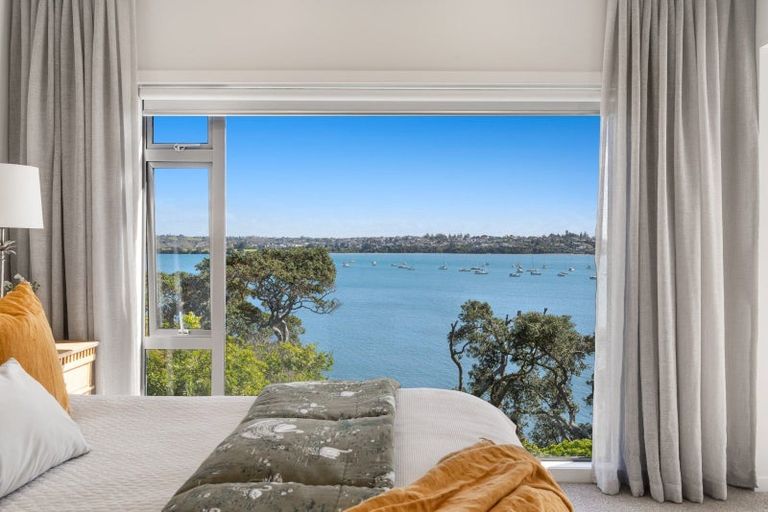 Photo of property in 26 Falstaff Place, Half Moon Bay, Auckland, 2012