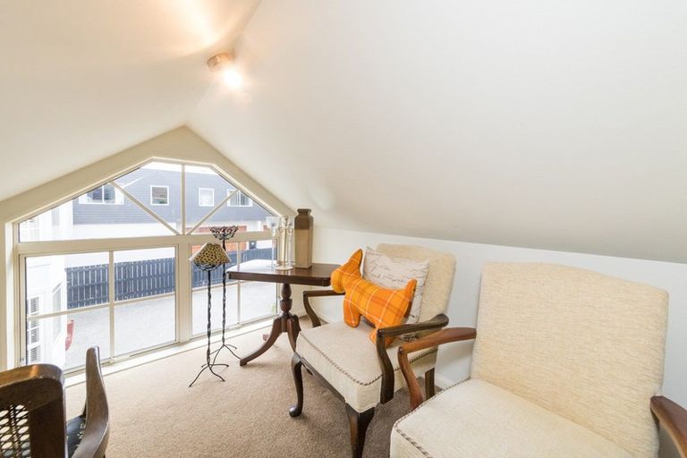 Photo of property in 28 Union Street, Hokowhitu, Palmerston North, 4410